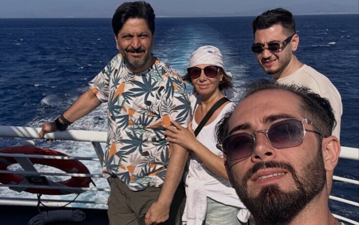 İlqar Mikayıloğlu ailəsi ilə Yunanıstanda dincəlir - Fotolar