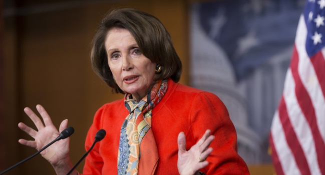 Pelosi Lüksemburq səfərində aldığı zədəyə görə xəstəxanaya yerləşdirilib