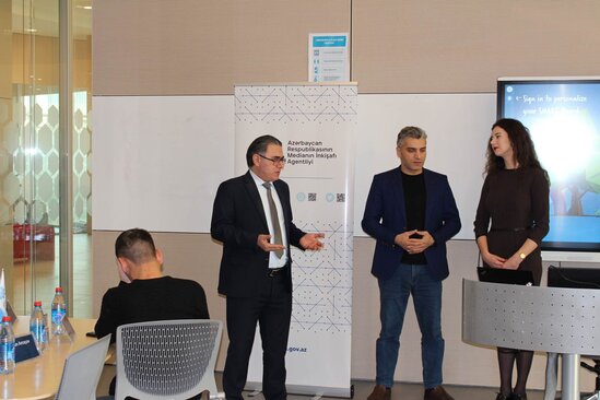 3 moduldan ibarət olan "Media Menecmenti" təlimlərinə başlanılıb