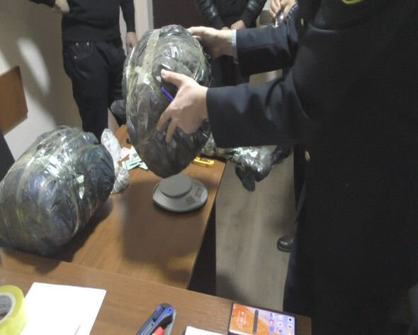 Polisdən ƏMƏLİYYAT: Silahlı narkotacir və qoyun oğrusu tutuldu - FOTO