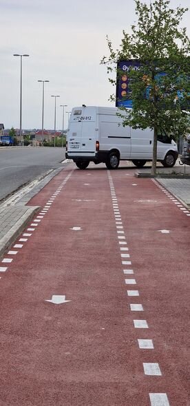 Bakıda "kreativ" velosiped yolu: Böyrək daşının düşməsinə faydalıdır - FOTO/VİDEO