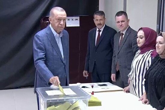 Rəcəb Tayyib Ərdoğan səs verib