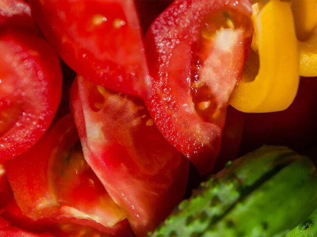 Pomidor göründüyü qədər "məsum" deyilmiş - Bu formada yeyiləndə təhlükəli olur