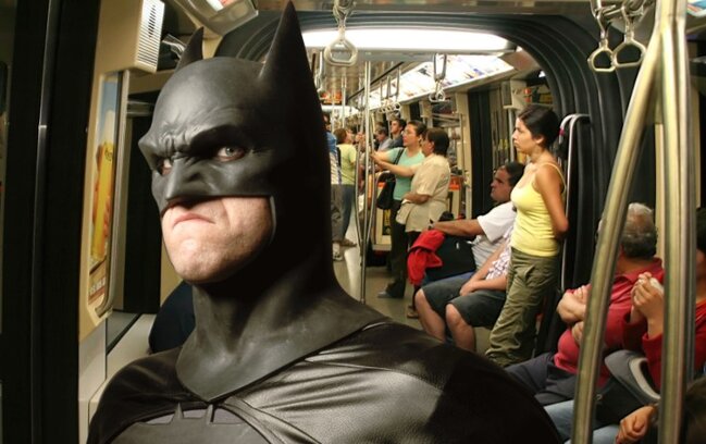 Milan metrosunda "Betmen" effekti