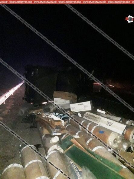 Ermənistan ordusuna məxsus hərbi avtomobil qəzaya düşüb: Ölən var