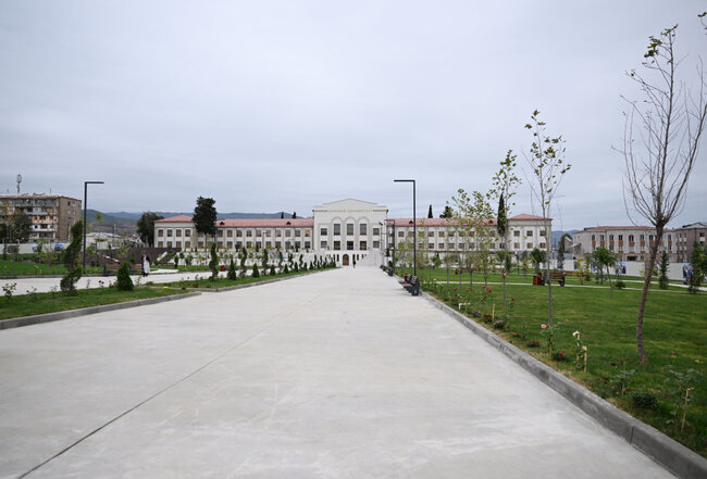 Qarabağ Universitetindən - Fotolar