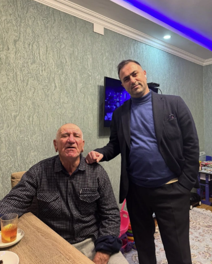 Müğənni Cinə ağır itki üz verdi