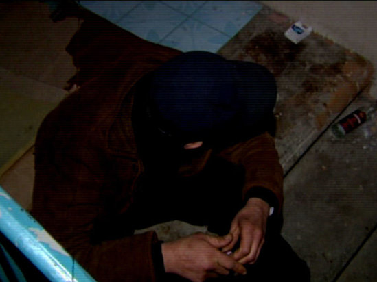 Ürək ağrıdan hekayə: Spirtli içki ana və oğulun arasına girdi - VİDEO