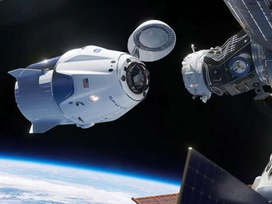 "Crew Dragon" kosmik gəmisi Beynəlxalq Kosmik Stansiyaya çatıb