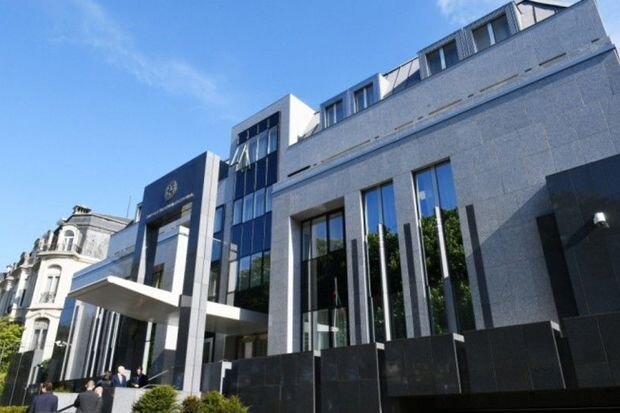 Vaqif Sadıqov erməni radikallarının Azərbaycan səfirliyinə hücum edəcəyini bildirib