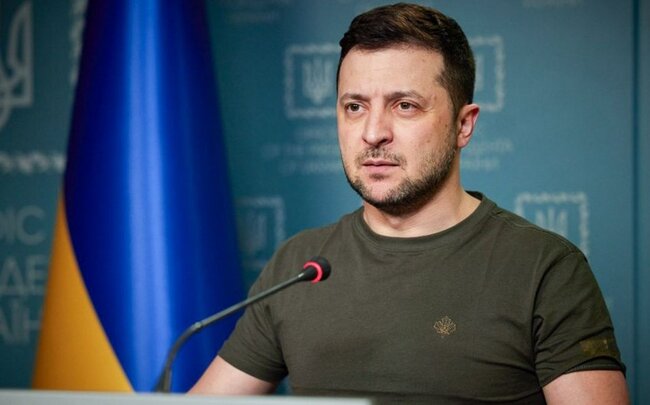 Zelenski cəbhəboyu zonada 15 km-lik bufer zonasının yaradılması təklifinə qarşıdır
