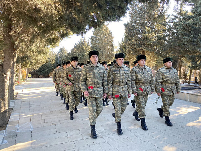 Mübariz İbrahimovun xatirəsi anıldı - FOTOLAR