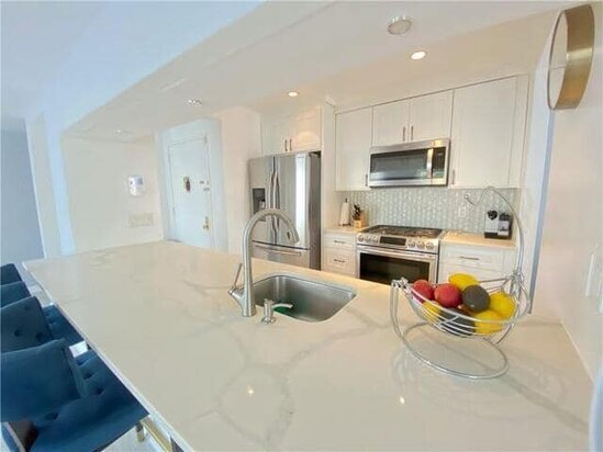 Elnur Ələkbərov Nyu Yorkda 790 min dollara ev aldı - FOTOLAR