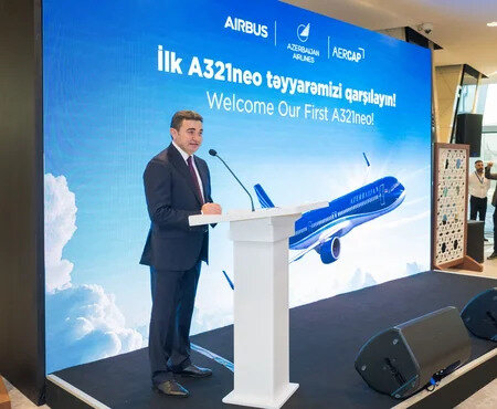 AZAL-ın ilk yeni nəsil "Airbus A321neo" təyyarəsi Bakıya çatdı