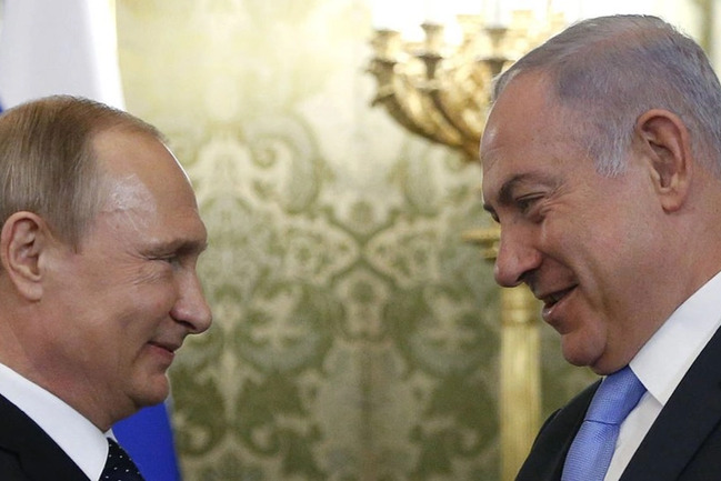 Putin Netanyahu ilə Qəzzadakı vəziyyəti müzakirə edib