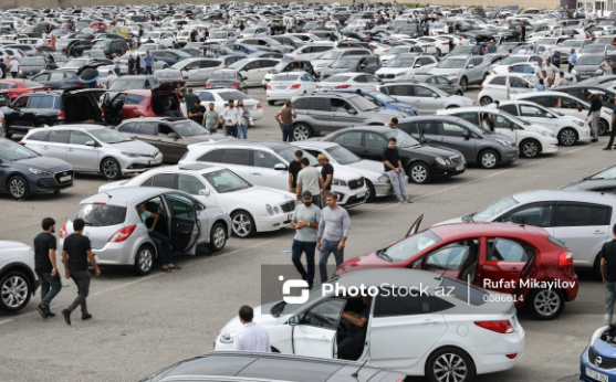 Maşın bazarında QAN TÖKÜLDÜ