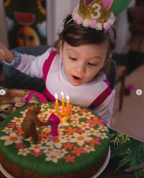 Tanınmış aktrisa qızının ad günü üçün "Maşa" oldu