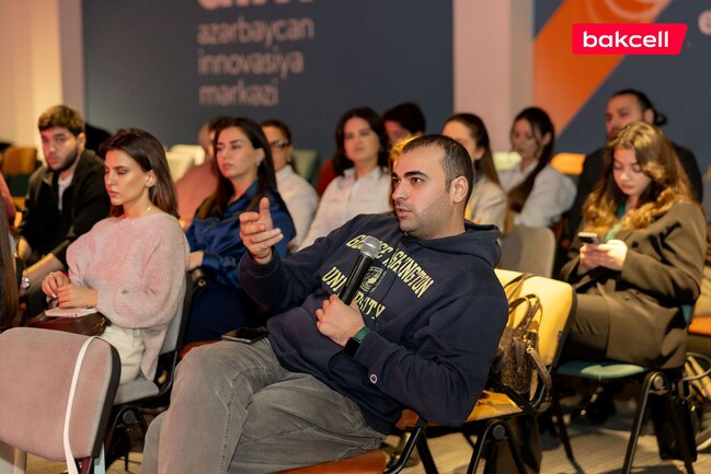 Bakcell texno-blogerlər üçün "Media Tech" təlimini həyata keçirdi