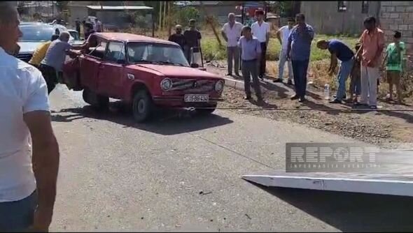 Cəlilabadda iki avtomobil toqquşdu: Xəsarət alanlar var - FOTO