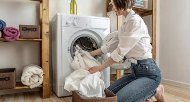 Tərdən saralmış geyimləri qartopu kimi AĞARDIR - BİR QAŞIQ BƏS EDİR