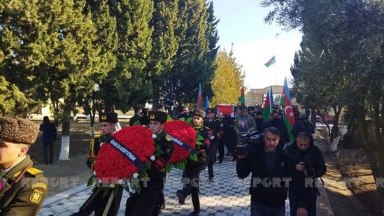 Kəlbəcərdə şəhid olan hərbi qulluqçu dəfn edilib - YENİLƏNİB + FOTO