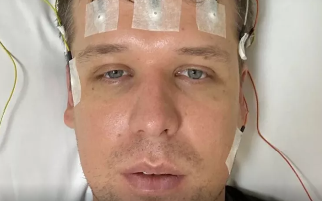 İki ildir yatmır, yuxulu da olmur - Nadir xəstəlik