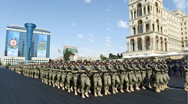 Zəfər paradı Azərbaycanın hərbi gücünün növbəti nümayişi oldu