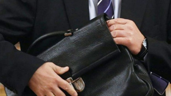 Vəzifəli şəxs işindəki nöqsanlara görə CƏZALANDIRILDI