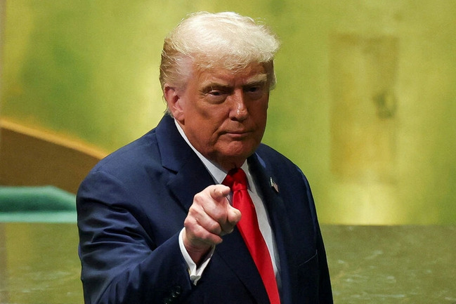 Tramp: Vaşinqtonun təzyiqi nəticəsində digər ölkələr Rusiya neftinin alışını azaldır