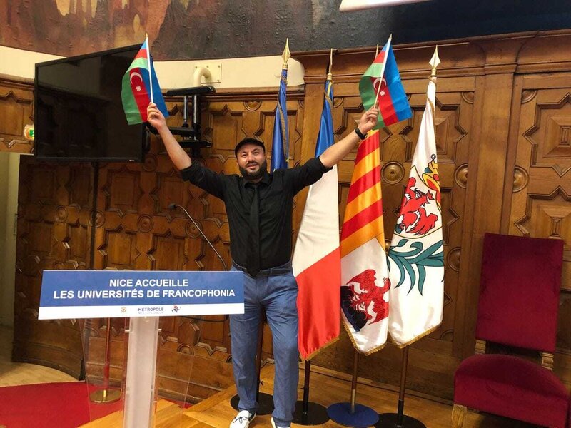 41 yaşlı baş müəllim vəfat etdi - Foto