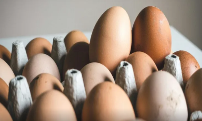 Yumurtanı heç vaxt qonşuya vermək olmaz - Xalq inancları nə deyir?