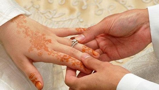 Azərbaycanda qadın ərinə ikinci arvad aldı