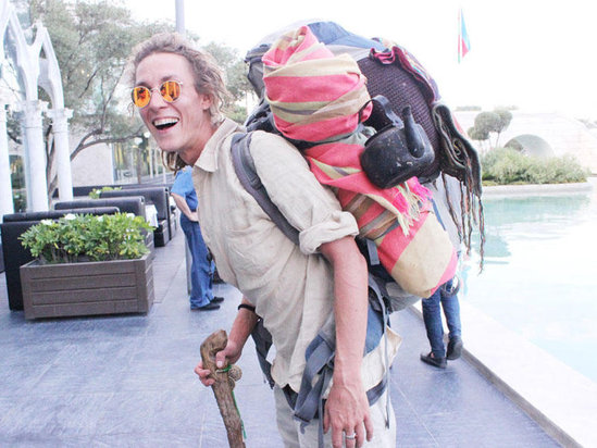 Kanadadan piyada və pulsuz Azəraycana gələn səyahətçi - FOTO