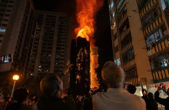Yanğınla mübarizə 9 saatdır davam edir... - Fotolar