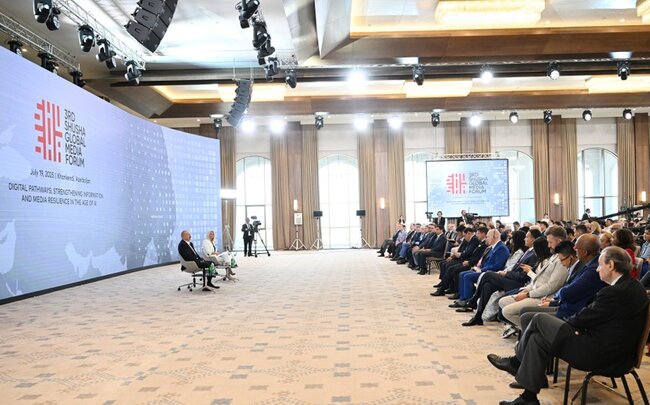 Prezident İlham Əliyev Rusiya ilə Avropa İttifaqı arasında yaranmış təbii qaz böhranına münasibət bildirib