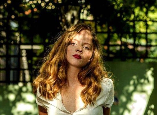 Manyak aktrisanı ZORLAMAQ istəyib -FOTO