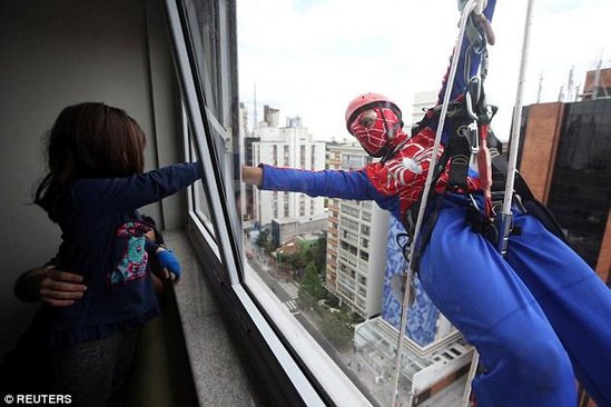 Qəfil mənzərə: "Ana, bax! Onlar gəldilər!"" - FOTO