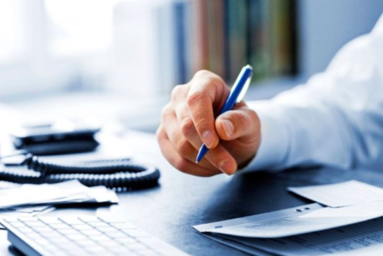 Bakı sakini özünün xəbəri olmadan işə götürülüb, ona maaş yazılıb