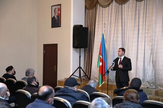 Nizami rayonunun Keşlə qəsəbə sakinləri ilə səyyar görüş ilə keçirilib