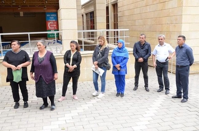 Göygöldəki "Açıq mikrofon"da çoxluq təşkil edən eyni xarakterli müraciətlər bunlar oldu