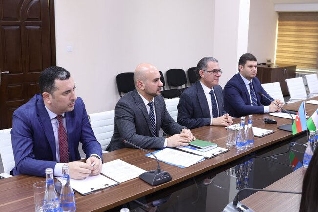 Özbəkistan Respublikasının bir sıra dövlət orqan və qurumlarının kommunikasiyaya məsul şəxsləri və media nümayəndələri ilə görüş keçirilib