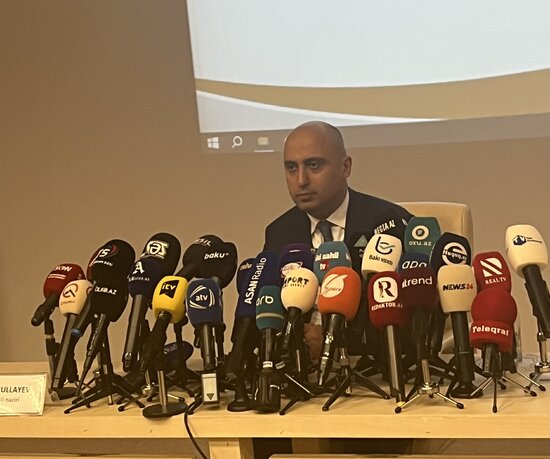 "60 yaşlı müəllimlərin sertifikasiya imtahanında iştirakı könüllüdür"-Emin Əmrullayev