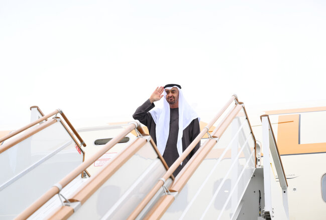 İlham Əliyev Al Nəhyanı yola saldı - Fotolar