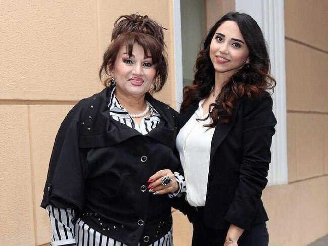 Xalq artisti gənc həmkarlarına SƏSLƏNDİ: "Musiqimizi bəsitləşdirməyin"