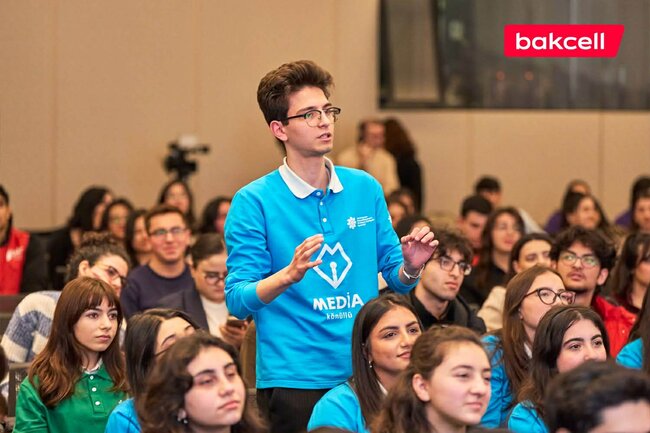 Bakcell və Gənclər Fondu "İnnovasiya və Süni İntellekt" üzrə təqaüd proqramını elan edir