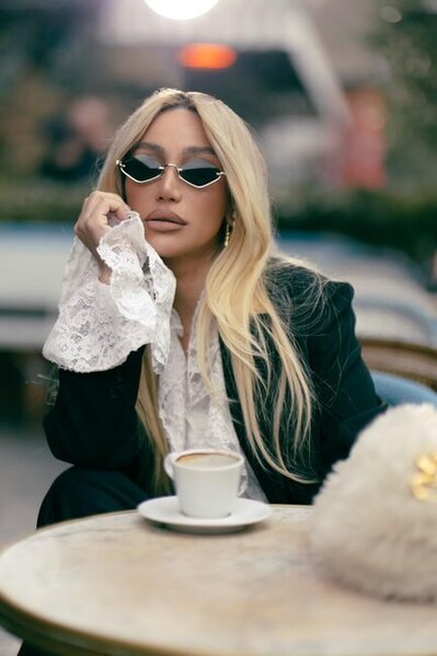 Röya Ayxandan yeni sürpriz!