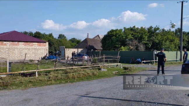 11 yaşlı qız yelləncəyin ipinə dolanaraq boğuldu: Hadisə yerindən GÖRÜNTÜLƏR