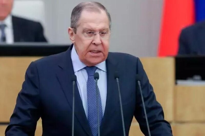 Lavrov Ukraynanı "beynəlxalq dilənçi" adlandırıb