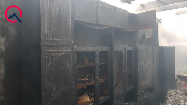 Göyçayda iki ev birdən yandı - Fotolar