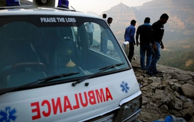 Hindistanda avtobus dərəyə aşdı: Ölənlər və yaralanlar var